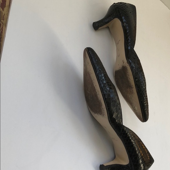 Walter Steiger Shoes Color Black size 51/2B. Italy - Picture 4 of 8